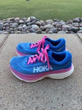 HOKA One Bondi 8 Women’s Size 9.5